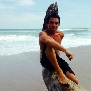 Meet your Posher, Gregory